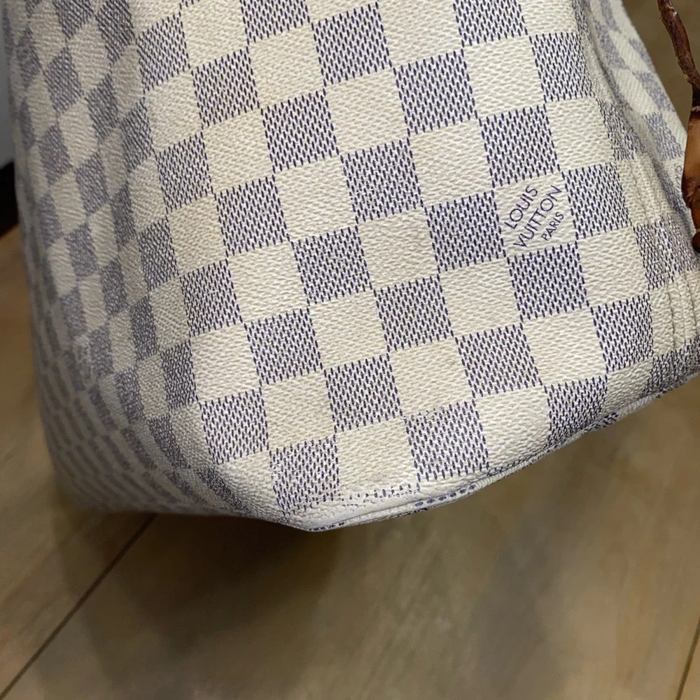 Louis Vuitton Never-full Large White and Gray Checkered Tote